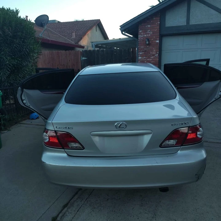 2003 Lexus ES 4th Gen - Image 12 of 12
