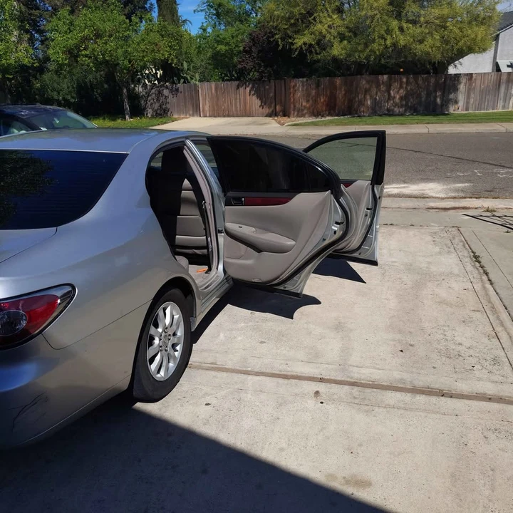 2003 Lexus ES 4th Gen - Image 10 of 12