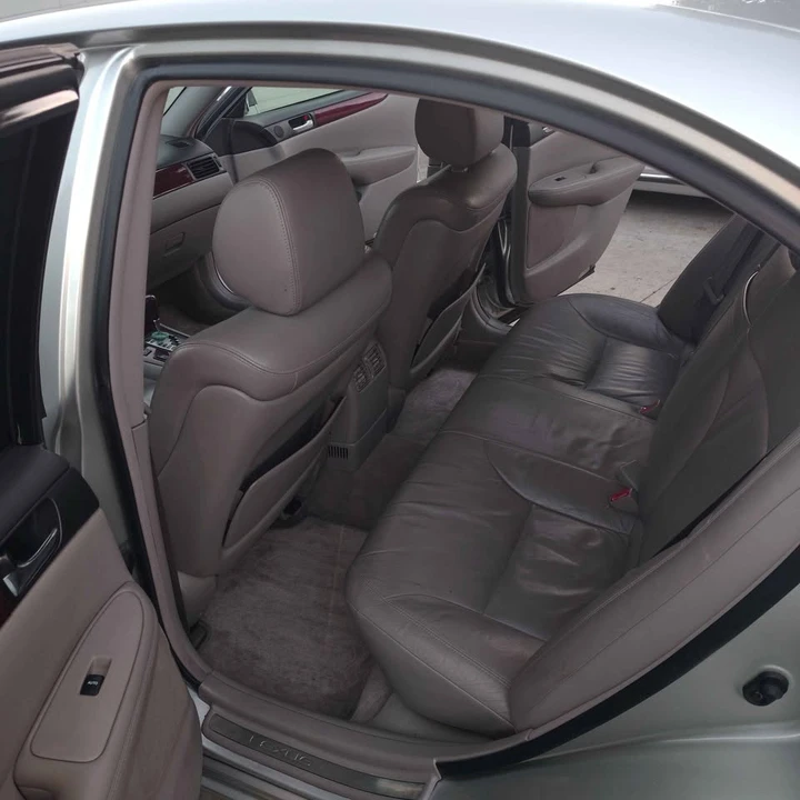 2003 Lexus ES 4th Gen - Image 3 of 12