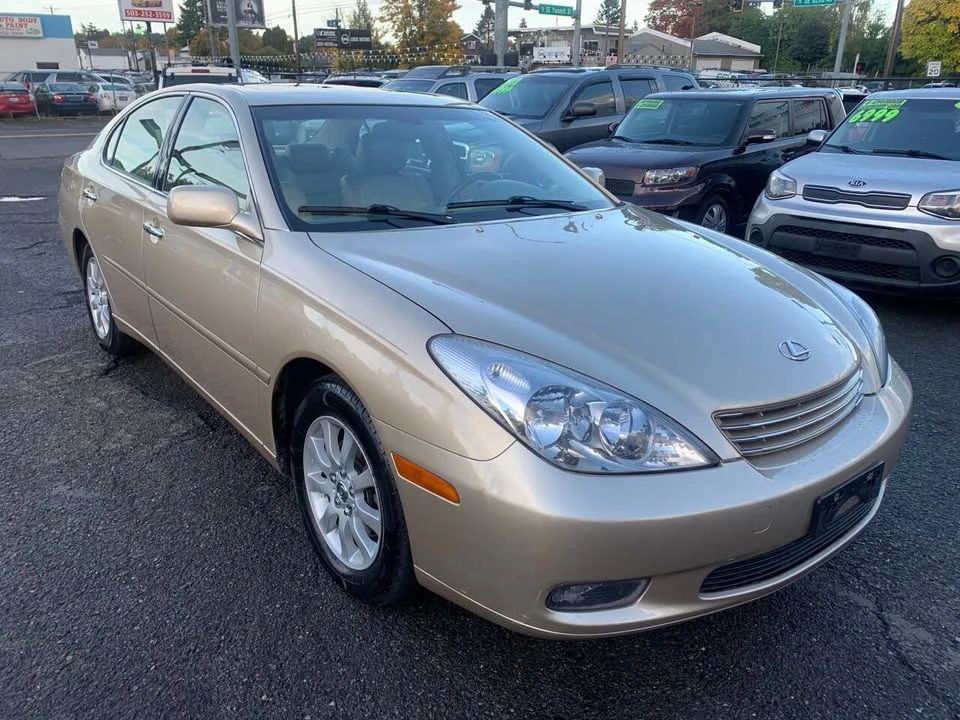 2003 Lexus ES 3rd Gen - Image 6 of 15