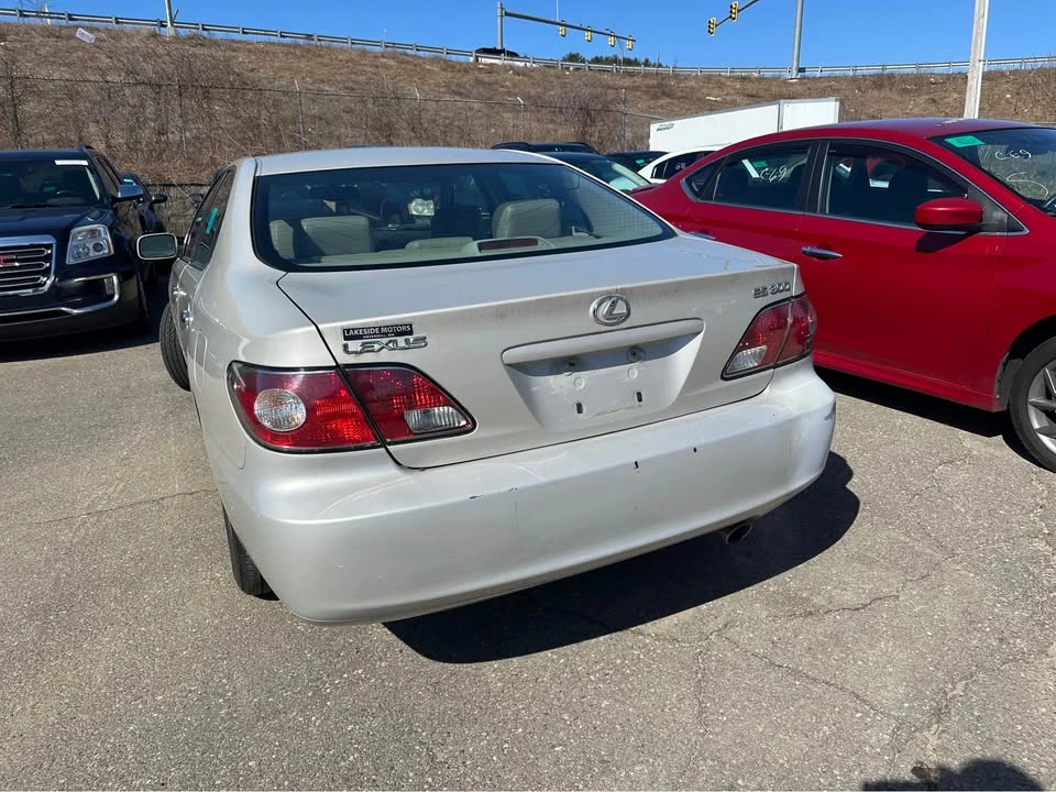 2003 Lexus ES 4th Gen - Image 8 of 10