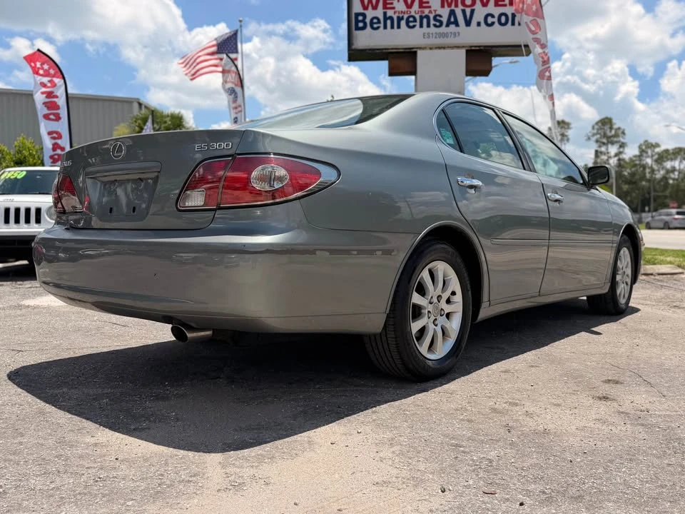 2003 Lexus ES 4th Gen - Image 7 of 15