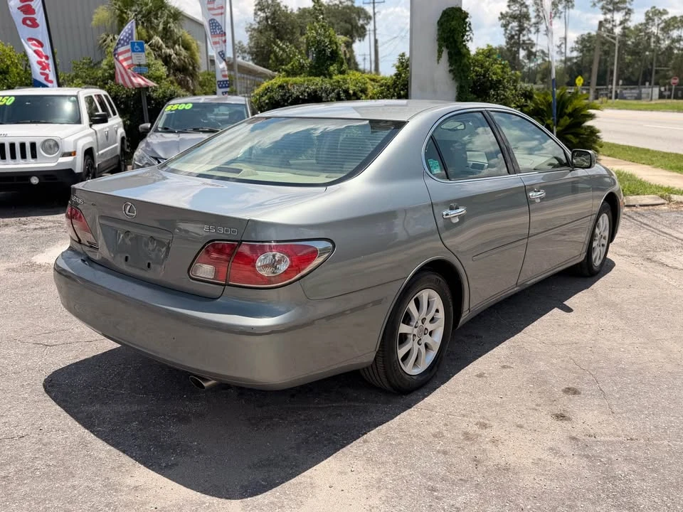 2003 Lexus ES 4th Gen - Image 6 of 15