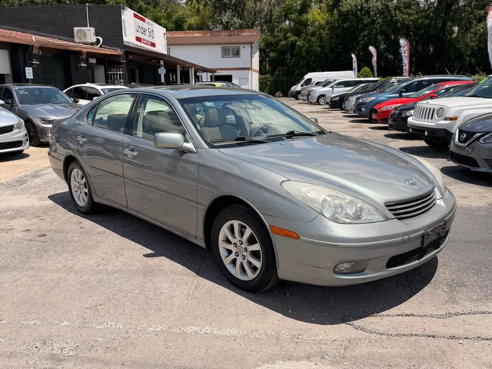 2003 Lexus ES 4th Gen - Image 8 of 15