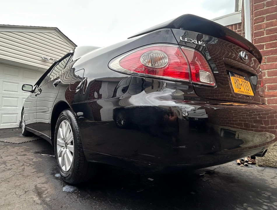 2003 Lexus ES 4th Gen - Image 8 of 12