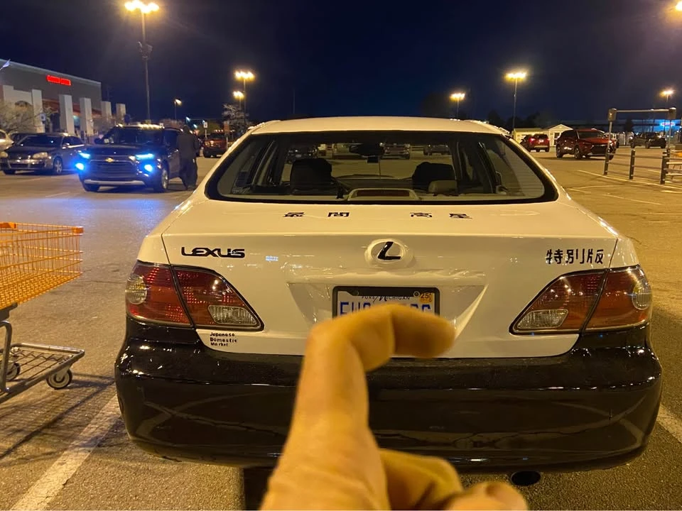 2003 Lexus ES 4th Gen - Image 3 of 15