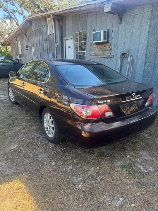2003 Lexus ES 3rd Gen - Image 2 of 5