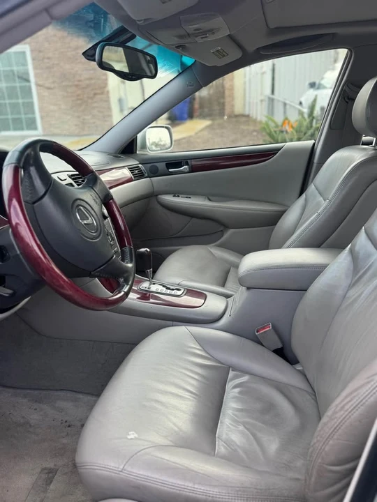 2003 Lexus ES 4th Gen - Image 7 of 9