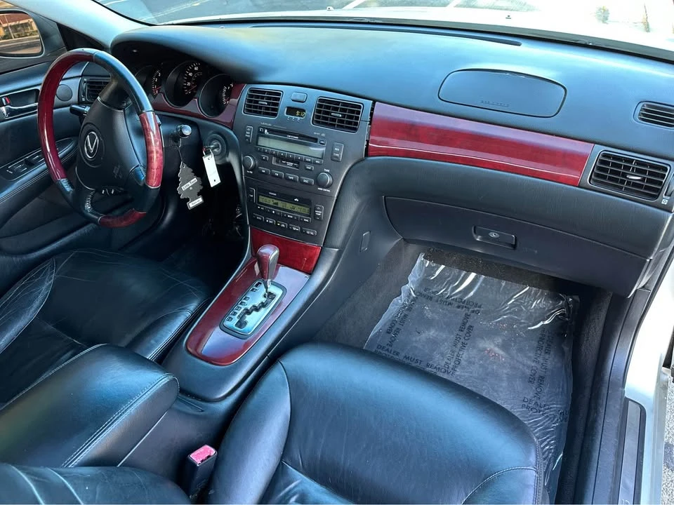 2003 Lexus ES 4th Gen - Image 2 of 20
