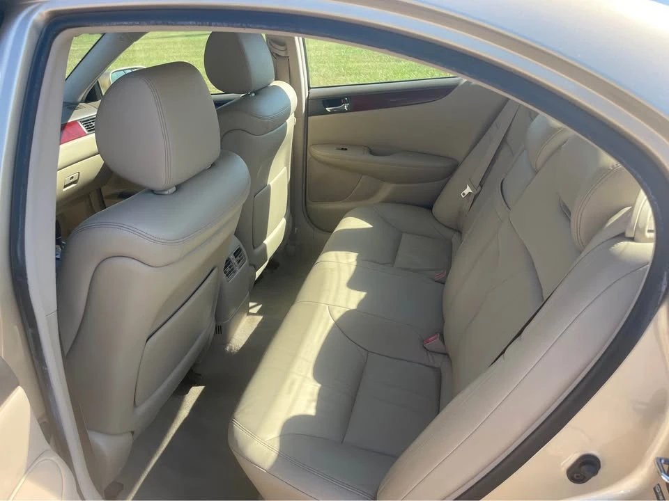 2003 Lexus ES 3rd Gen - Image 6 of 14