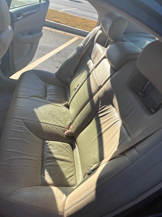 2003 Lexus ES 3rd Gen - Image 8 of 16