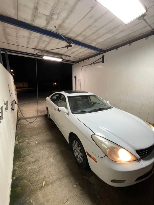 2003 Lexus ES 3rd Gen - Image 4 of 5