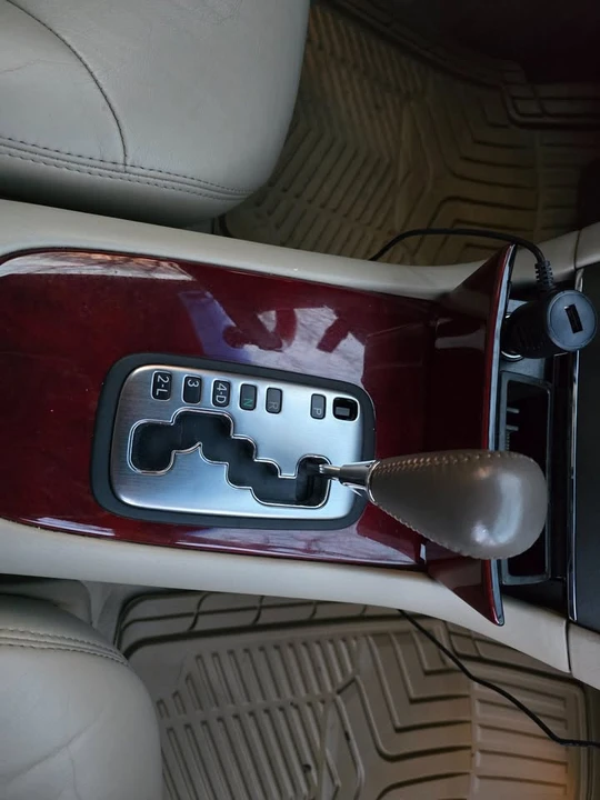 2003 Lexus ES 3rd Gen - Image 13 of 20