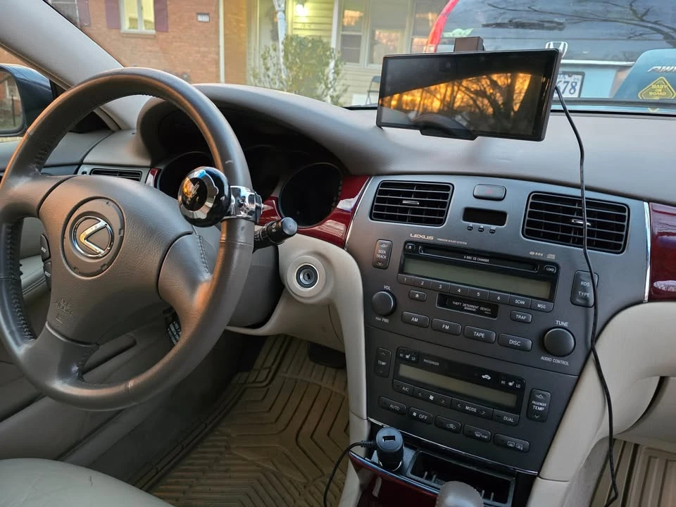 2003 Lexus ES 3rd Gen - Image 18 of 20