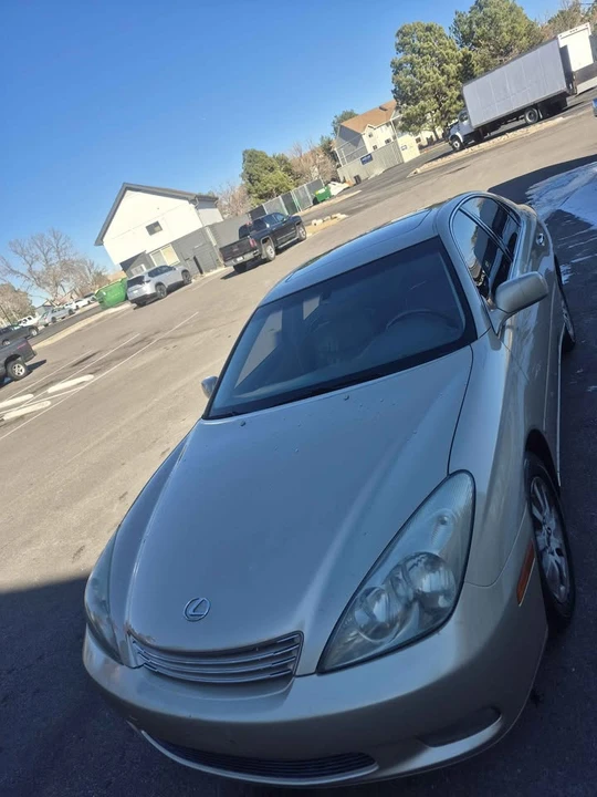 2003 Lexus ES 3rd Gen - Image 3 of 12