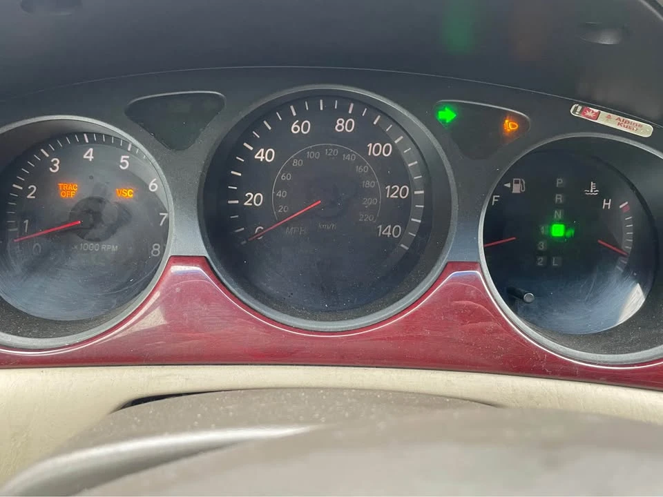 2003 Lexus ES 3rd Gen - Image 8 of 8