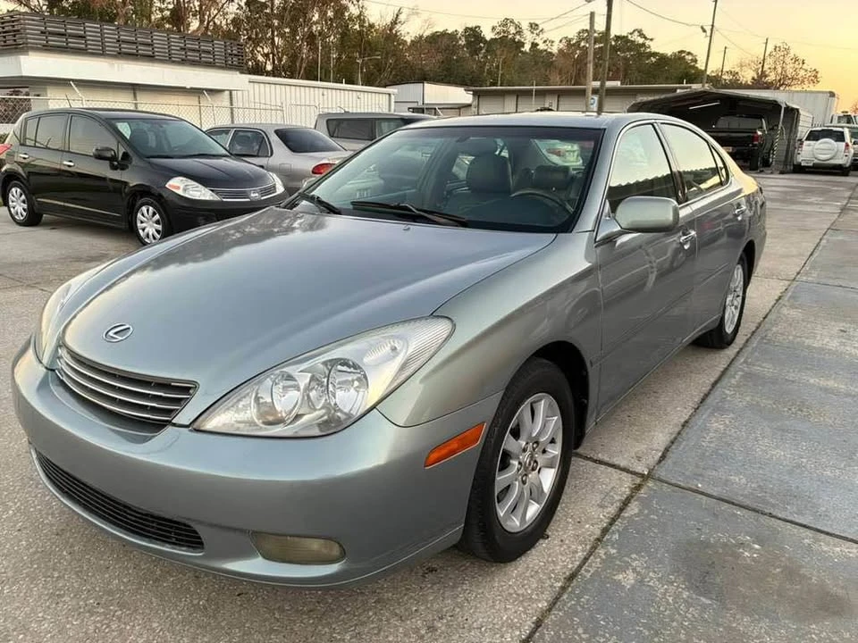 2003 Lexus ES 3rd Gen - Image 4 of 15