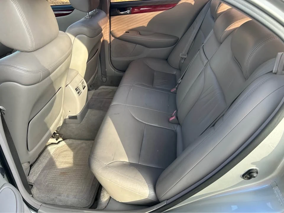 2003 Lexus ES 3rd Gen - Image 4 of 7