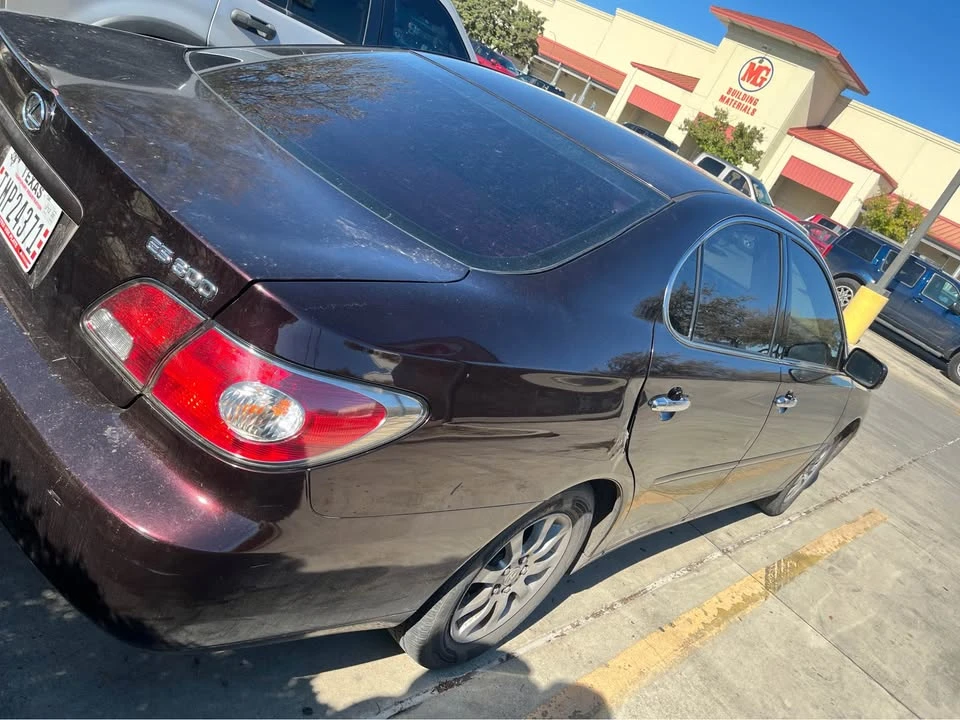2003 Lexus ES 3rd Gen - Image 4 of 13