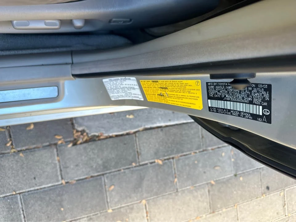 2003 Lexus ES 3rd Gen - Image 13 of 13