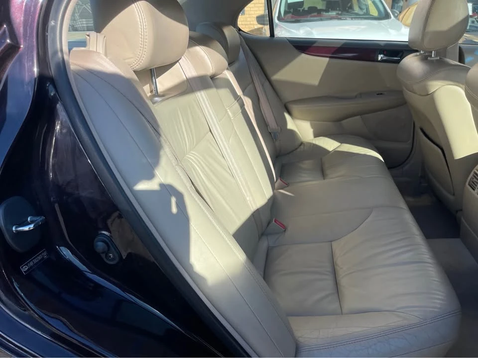 2003 Lexus ES 3rd Gen - Image 16 of 20