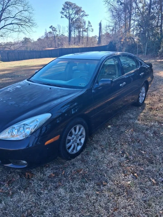 2003 Lexus ES 3rd Gen - Image 3 of 7