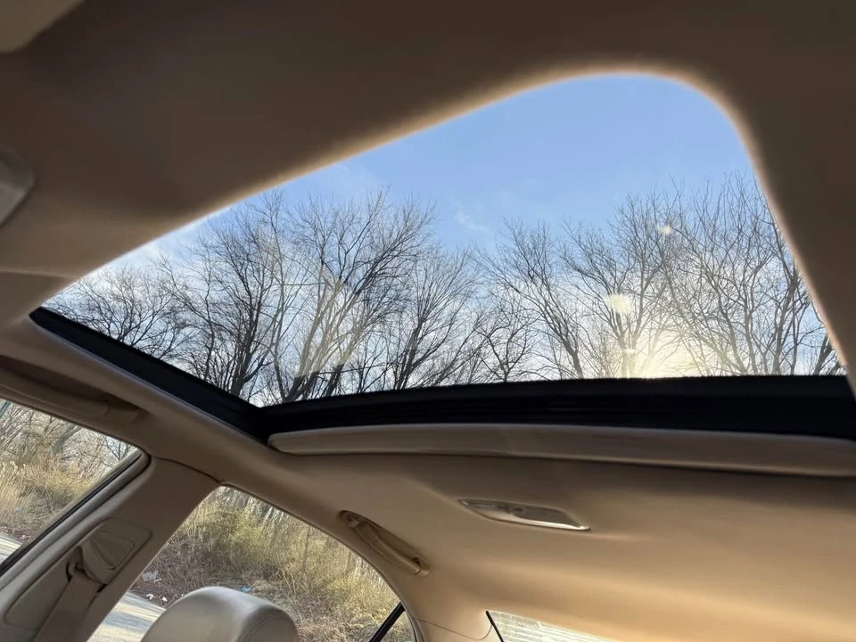 2003 Lexus ES 4th Gen - Image 12 of 19