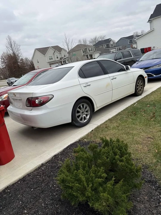 2003 Lexus ES 3rd Gen - Image 3 of 5
