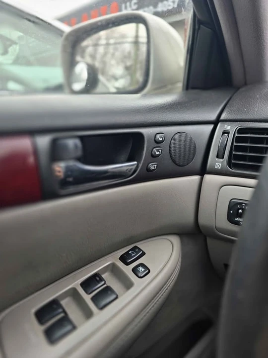 2003 Lexus ES 4th Gen - Image 12 of 14