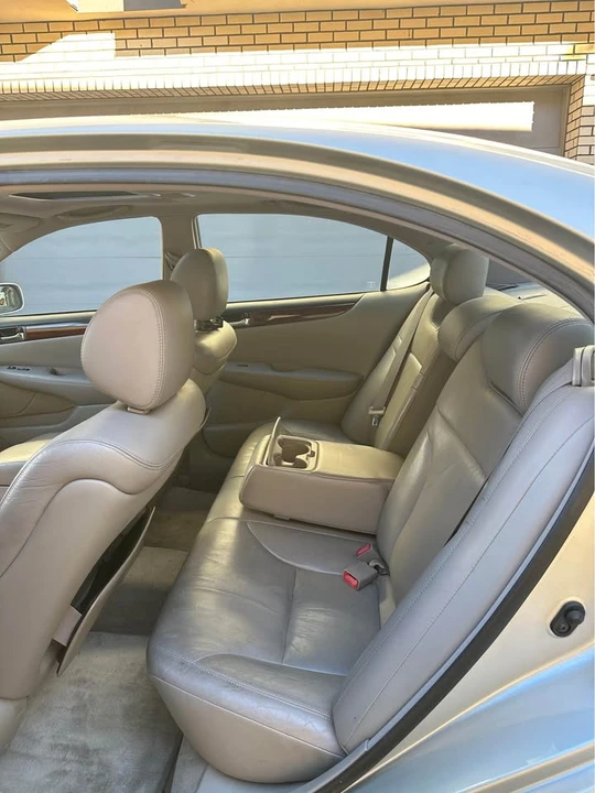 2003 Lexus ES 3rd Gen - Image 6 of 13