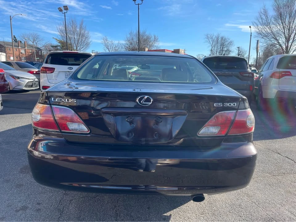 2003 Lexus ES 3rd Gen - Image 5 of 20