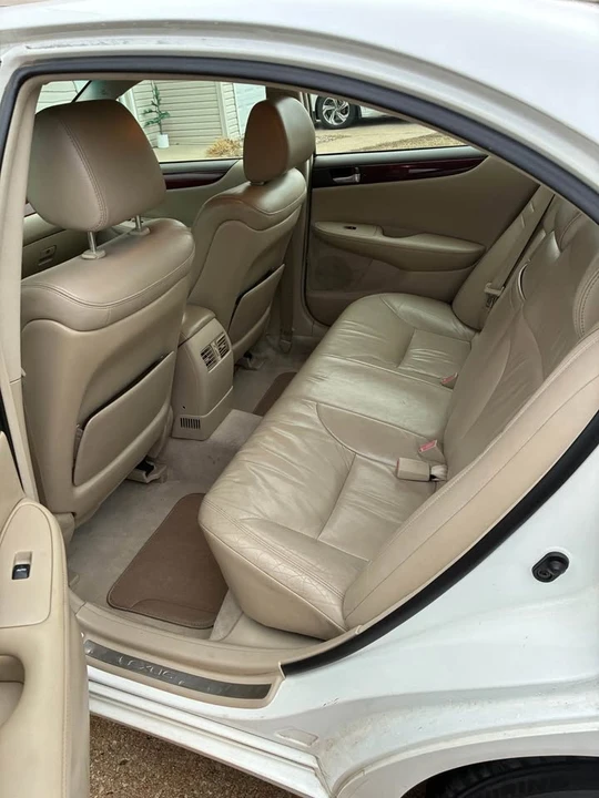 2003 Lexus ES 3rd Gen - Image 6 of 10
