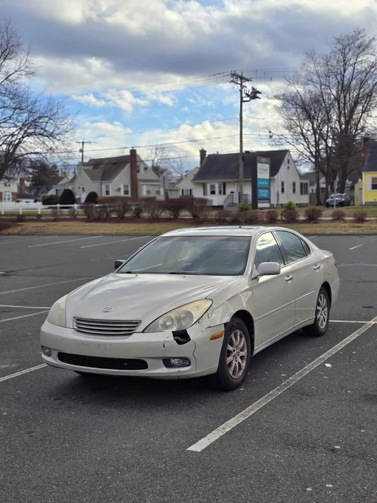 2003 Lexus ES 4th Gen - Image 6 of 14