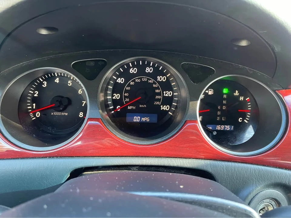 2003 Lexus ES 3rd Gen - Image 11 of 13