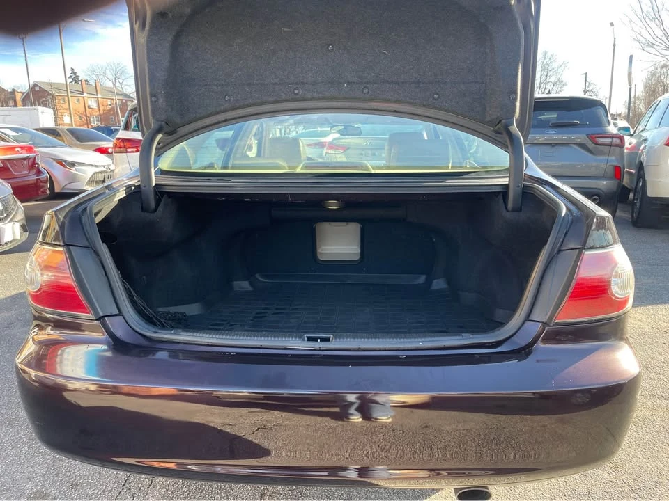 2003 Lexus ES 3rd Gen - Image 18 of 20