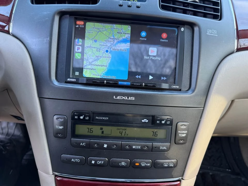 2003 Lexus ES 4th Gen - Image 16 of 19