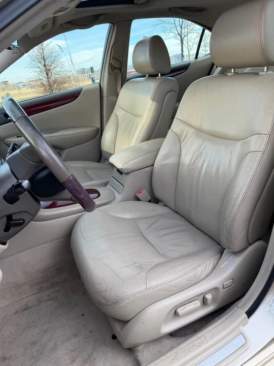 2003 Lexus ES 3rd Gen - Image 9 of 15