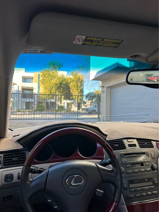 2003 Lexus ES 3rd Gen - Image 12 of 13
