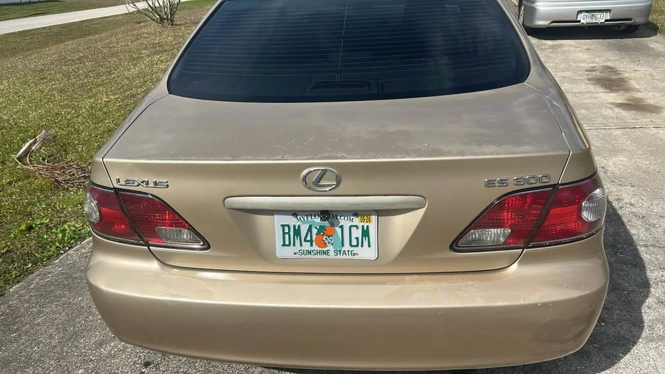2003 Lexus ES 4th Gen - Image 4 of 9
