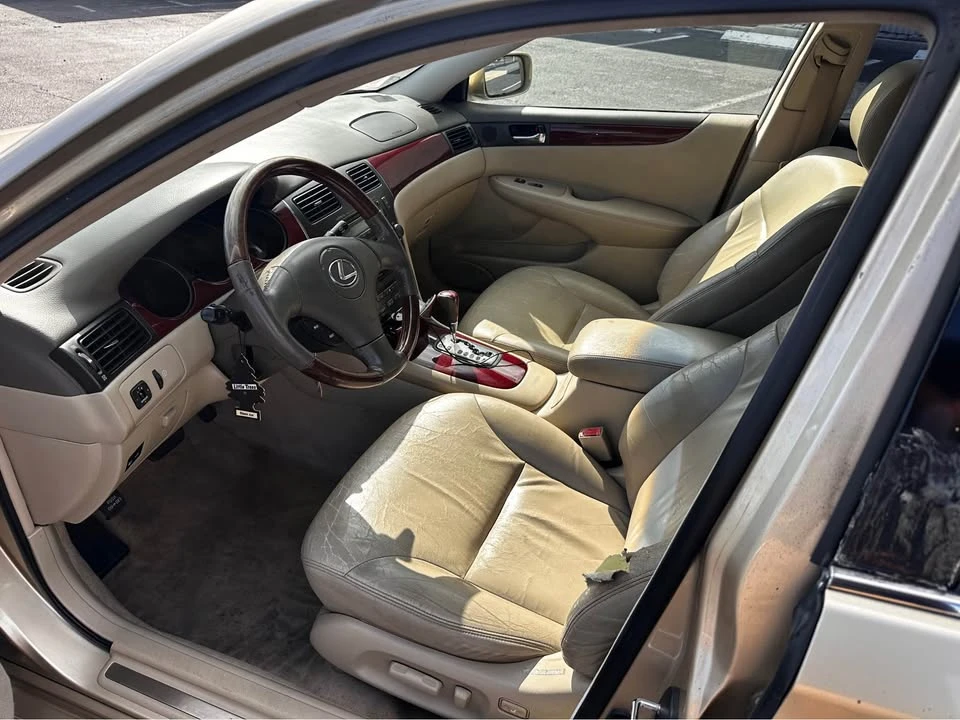 2003 Lexus ES 3rd Gen - Image 7 of 12