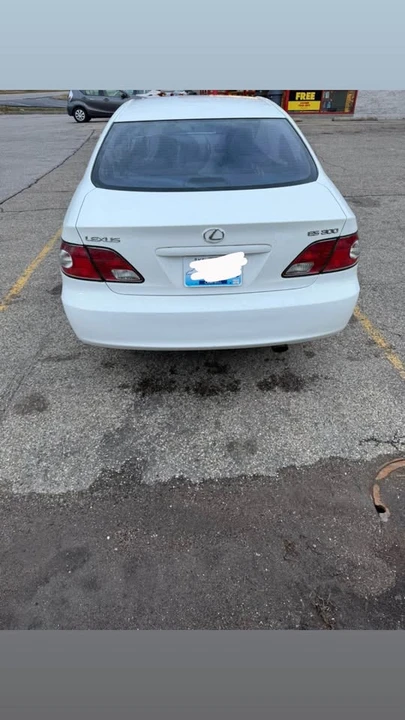 2003 Lexus ES 3rd Gen - Image 3 of 7