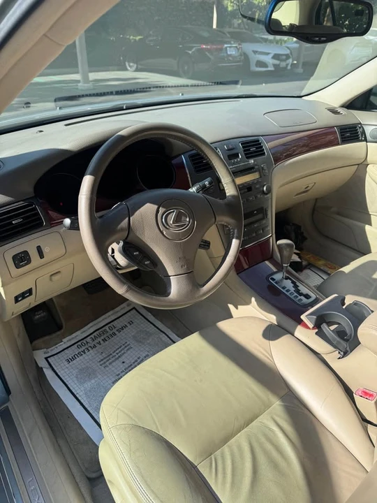 2003 Lexus ES 3rd Gen - Image 7 of 17