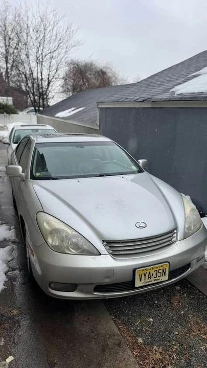 2003 Lexus ES 4th Gen - Image 4 of 8