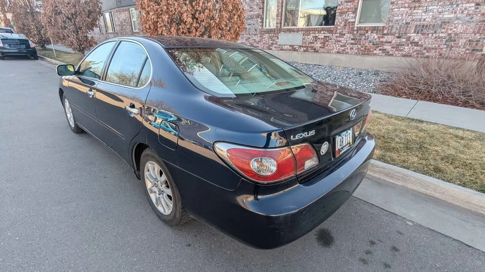 2003 Lexus ES 4th Gen - Image 3 of 13