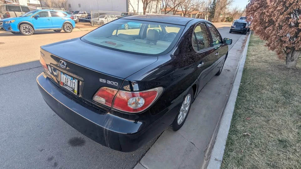 2003 Lexus ES 4th Gen - Image 4 of 13