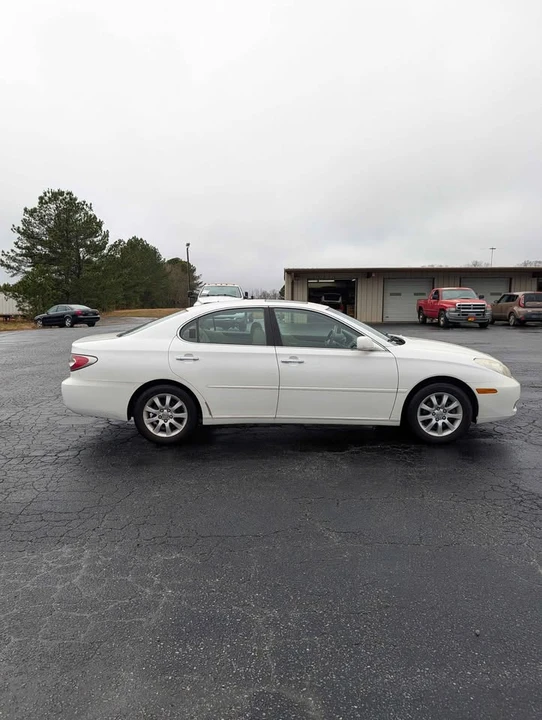 2003 Lexus ES 4th Gen - Image 4 of 13