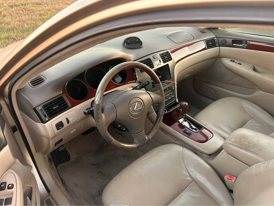 2003 Lexus ES 4th Gen - Image 3 of 5