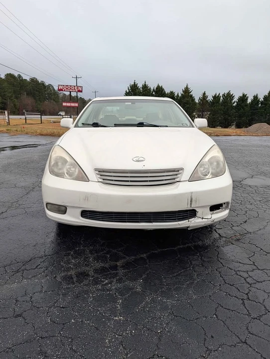 2003 Lexus ES 4th Gen - Image 2 of 13