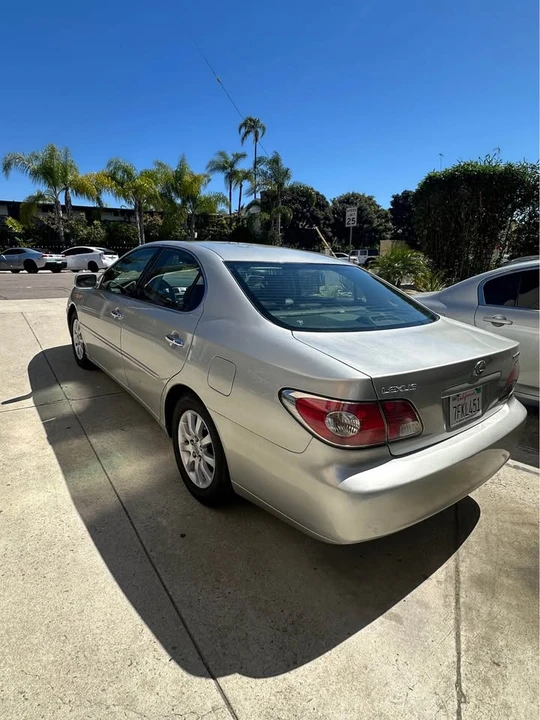 2003 Lexus ES 4th Gen - Image 5 of 16