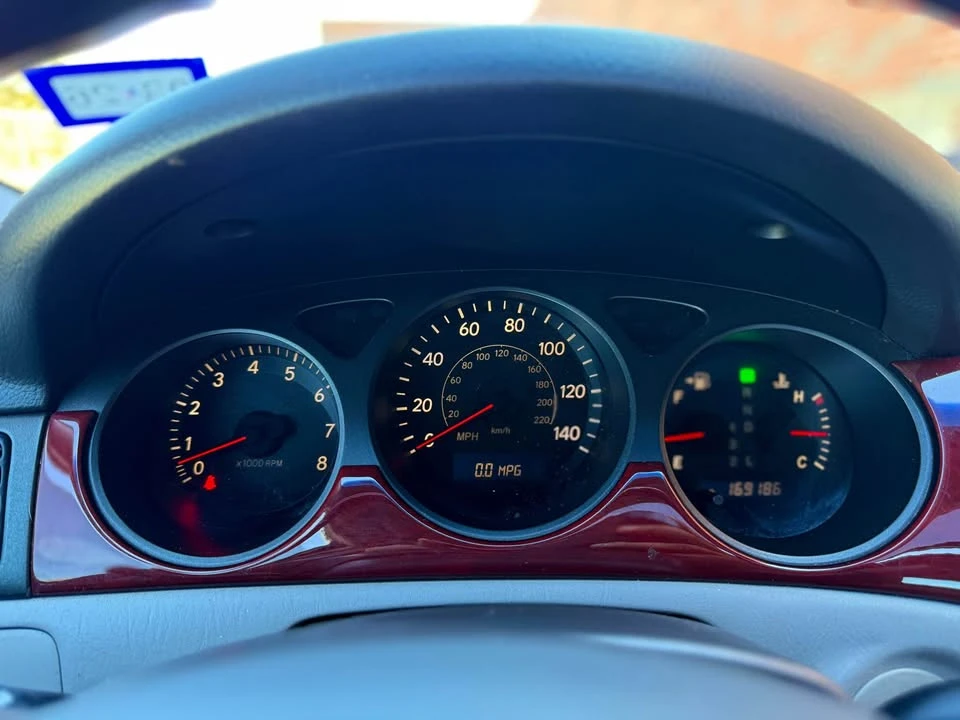 2003 Lexus ES 4th Gen - Image 11 of 11